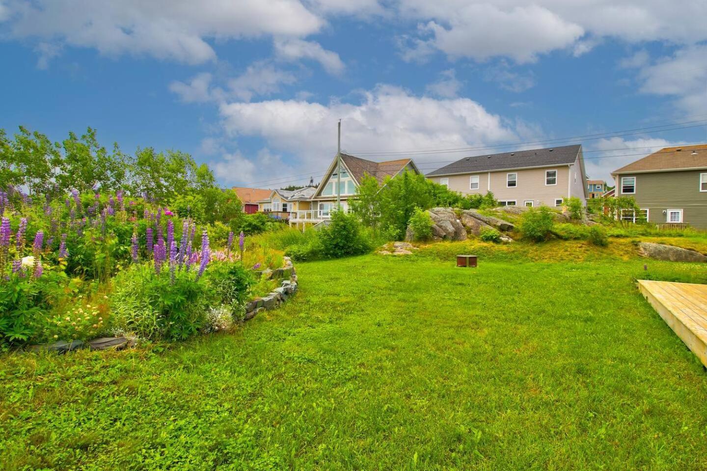 The Vista At Quidi Vidi - Stunning Views & Trails Villa Сент Джонс Екстериор снимка